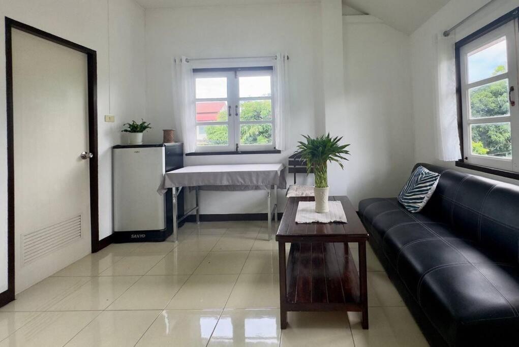 2 Room Apartment In The Old Town Chiang Mai Exterior photo